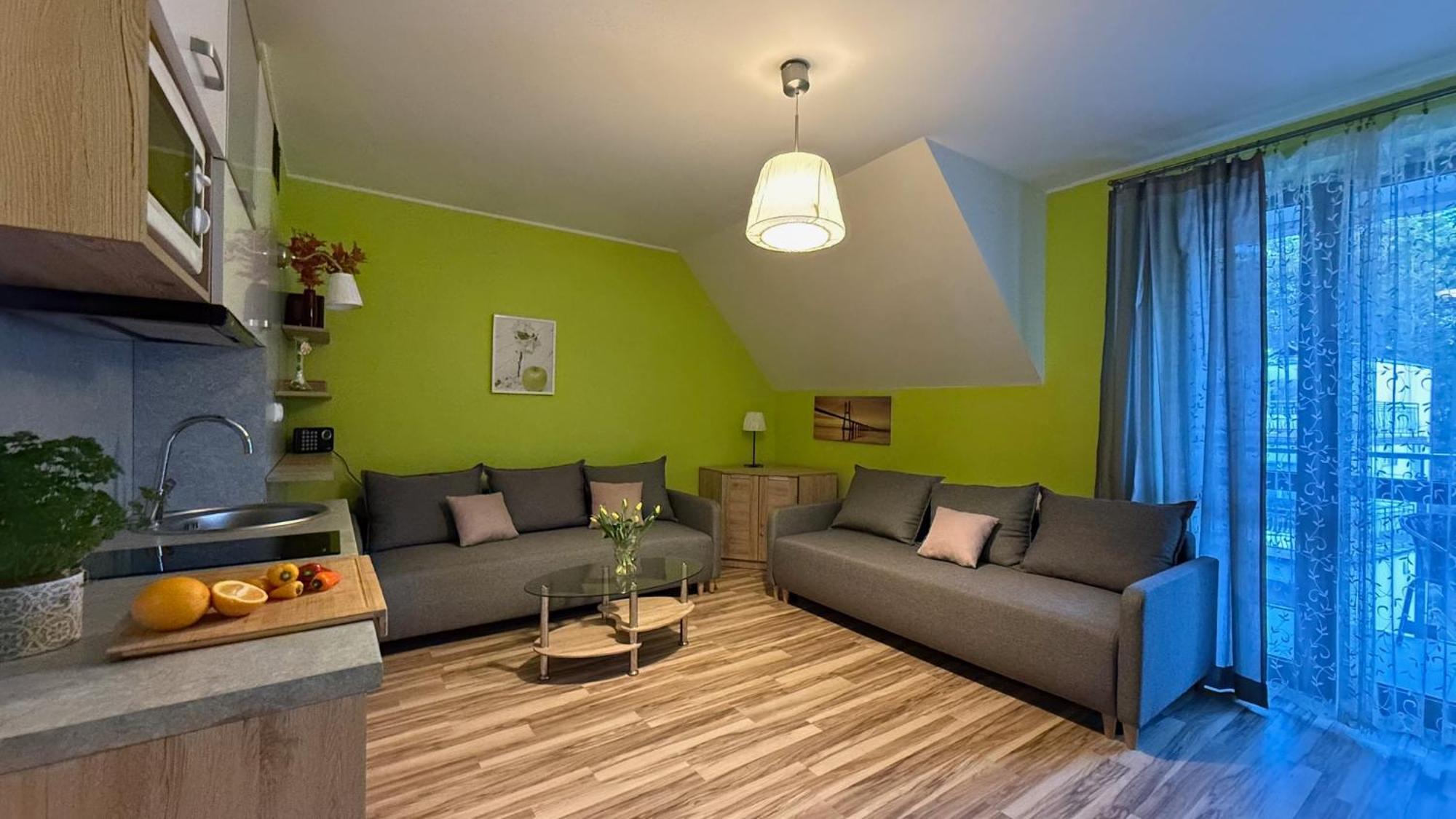 Morskie Apartamenty Przy Plazy Piamola 库瑞尼卡慕斯卡 外观 照片